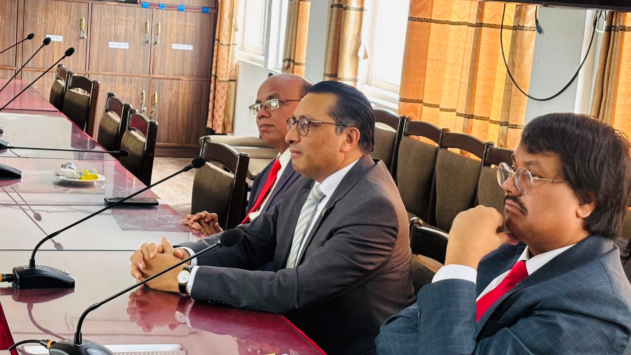 प्रधानमन्त्रीले सुनसरी घटना समाधान गर्न विशेष पहल लिइरहनुभएको छ :अर्थमन्त्री वाग्ले